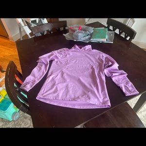 WOMENS Nike Drifit lightweight turtleneck